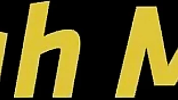 Loira Victoria Puppy mija e goza nas minas