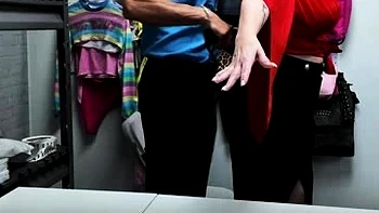 Mein Lehrer hat mich gefickt