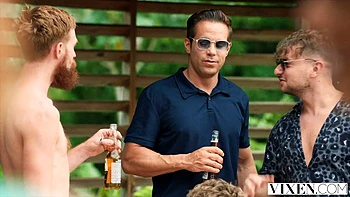 Bendy Milan Cheek Does Splits on Hard Cock