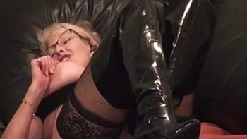 Mature Blonde Milf Fucked Live On Cam