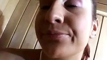 Paja y follada perrito hardcore en sauna