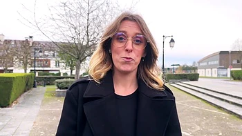 Aurrora, 23 años, milf tatuada con tetas grandes en lencería