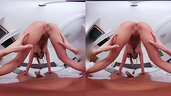 Blonde VR: Sucer, Doggy et Cowgirl