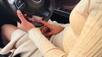 Indian Bhabhi Danny Duck's First Driving Lesson: Big Tits Blowjob & Titty Fuck