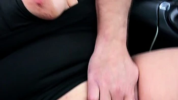 Couple mûr me fait faire des branlettes salopes