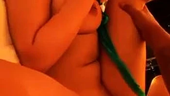 Große Titten saugen und Reiten im Cowgirl-Stil