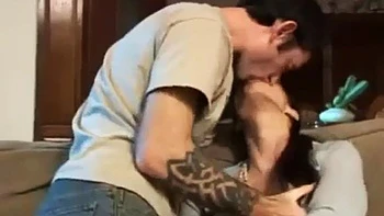 Stiefmutter bläst und fickt Cowgirl Doggy-Style