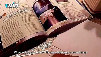 A melhor amiga da mãe Alina Rai ensinou inglês e levou uma foda quente