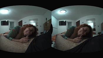 Colombiana casera se chupa dos pollas