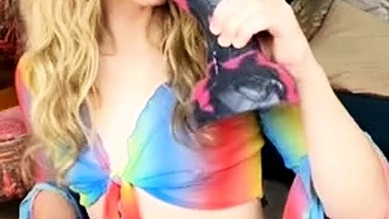 Soapyfate chupa dildo monstruoso