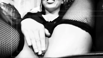 Duas casais fodem forte com lambidas no cu e boquetes