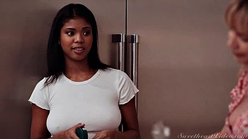 Madrasta lésbica no 69 interracial