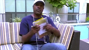 R41n Bdx baise cowgirl et levrette avec grosse bite noire