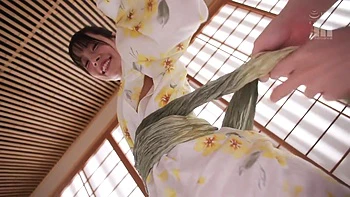 Nana Yagis teuflischer Handjob brachte mich 20 Mal zum Abspritzen vor dem Cuckold