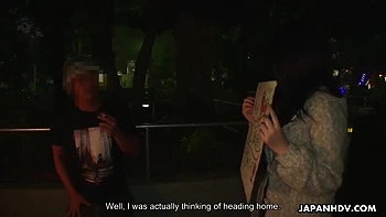 Akos enérgico follando en tráiler asiático sin censura