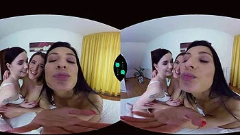 Compilation VR : blowjob et cowgirl en POV