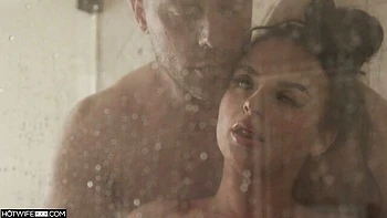 Ramon Nomar baisé l'épouse chaude Payton au gros cul