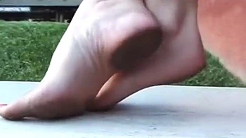 Fetiche de pies en solitario: dedos y plantas para adorar