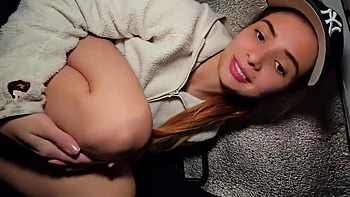 Meu primeiro foda anal hardcore com morena