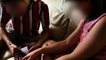 Brunettes amateur follan con mamadas