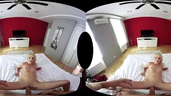 Katy Rose im Test: VR-Blasen, Doggy und Cowgirl ficken