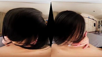 Nene follada dura: mamada y mano agresivas VR