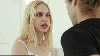 Moments hard en couple avec Tiffany, Chloe, Mia et Jesse