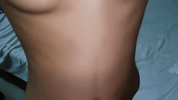 Première baise POV de la fille du village Desi