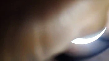 Esposa gordinha desi fodida forte de quatro com gozada na cara