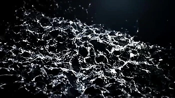 Vinna Reed y Amanda Hill en un caliente orgía lésbica de meadas