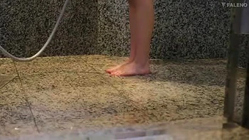 Компиляция азиатских девчонок с дикими оргазмами