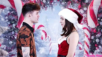 Méchante partouze de Noël avec Kait et Megan Marx, pom-pom girls sexy