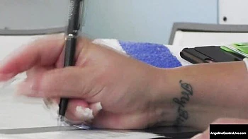 Scharfe Latina Angelina Castro mit fetten Titten