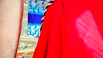 Quente irmã postiça muçulmana indiana transa com meio-irmão