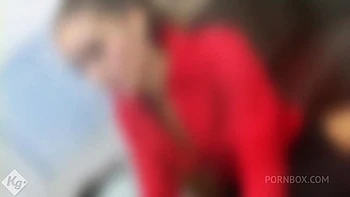 Secretária mestiça leva pau grande no escritório