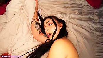 Snow Black, Rose Woods And Scarlett Rosewood - Teen 18+ Loves Black Featuring And Scarlett Hd Dirt