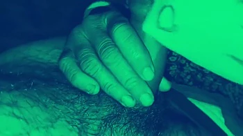 Brunette indiana amadora chupando o melhor pau