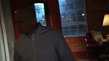 Bridgette B folla lesbiana asiática rubia en oficina