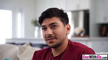 Soeur de lait brésilienne domine beau-frère corpulent