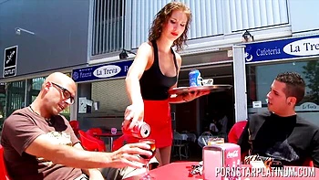 Кристал и Кевин: порнозвёздный глубокий минет и жёсткий секс на улице