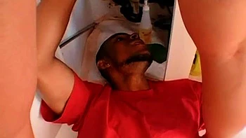 Saddie Johansen fodida de quatro e montada