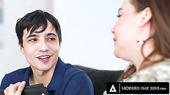 Shy 18yo Fucks Bully’s Hot Stepmom Natasha