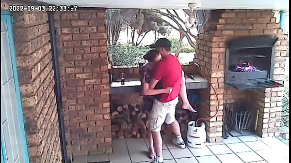 Spy camera : couple caught fucking on the porch of the nature reserve