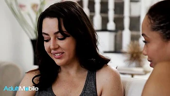 Shaved Lesbians Fucking Juicy Ass and Pussy