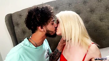 Sinful Trans Blonde Rachel Sexton Fucked Bareback