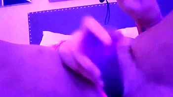 Amateur Close-Up Solo Masturbation with Toys