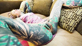 Ideal Anuskatzz and Nikolaz Zpageti's doggystyle action