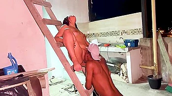 I Fuck The Bricklayer Bbc On My Terrace Under Construction And Make Him Squirt With A View Of The City Of Cali Colombia